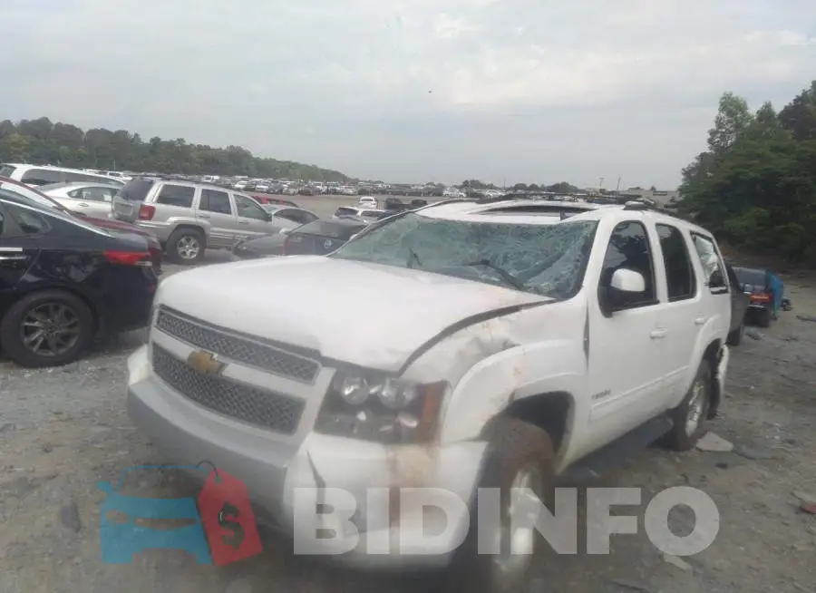 1GNSKBE08DR366675 Photo# 6