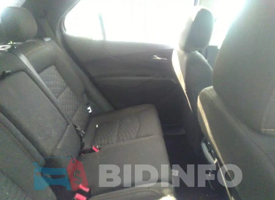 2GNAXUEVXK6295525 Photo# 8