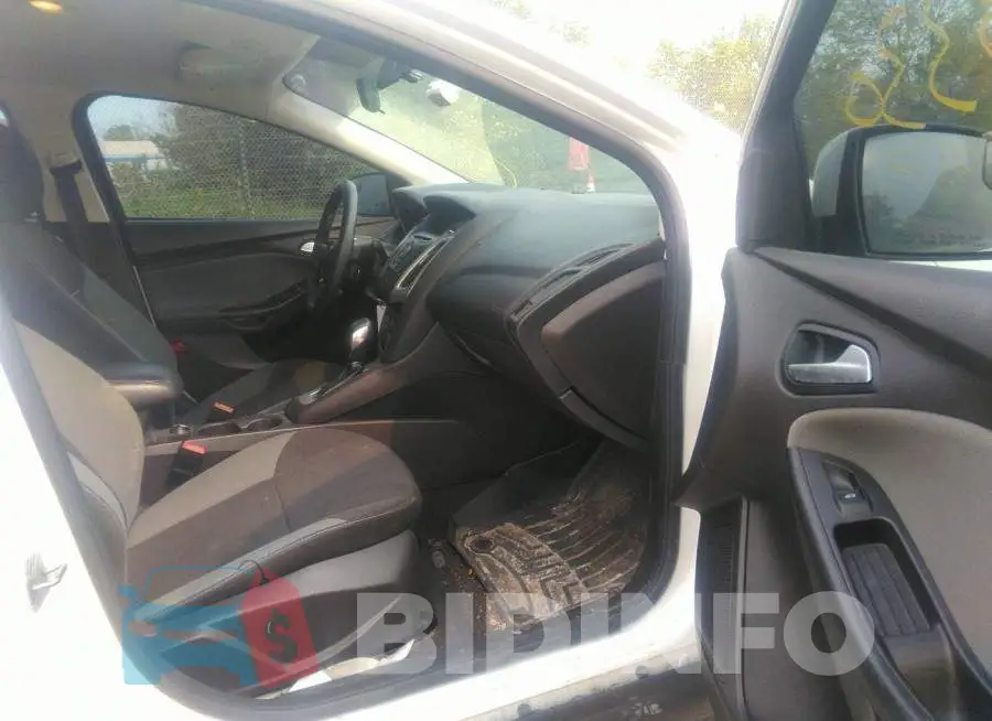 1FADP3F20DL247200 Photo# 5