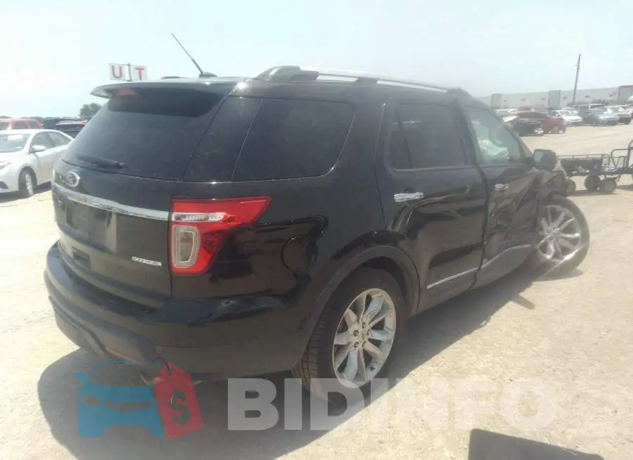 1FM5K7F86DGB33621 Photo# 4