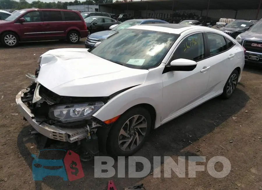 19XFC2F77GE200022 Photo# 2