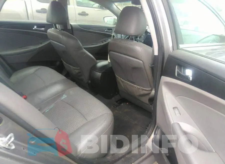 5NPEC4ACXDH548254 Photo# 8
