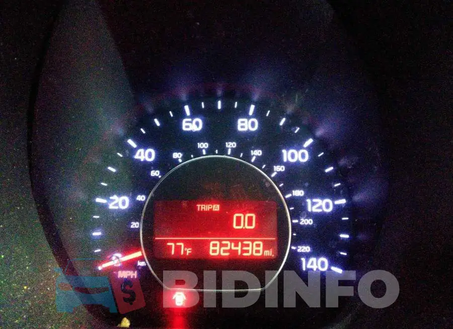 KNDJN2A21E7082658 Photo# 7