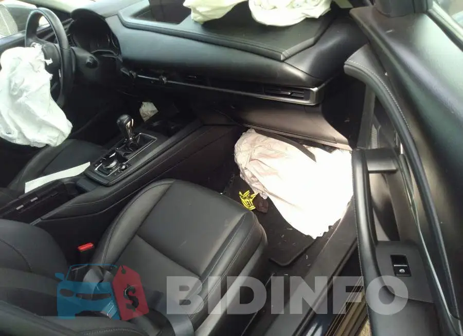 3MVDMBBL3MM245255 Photo# 5