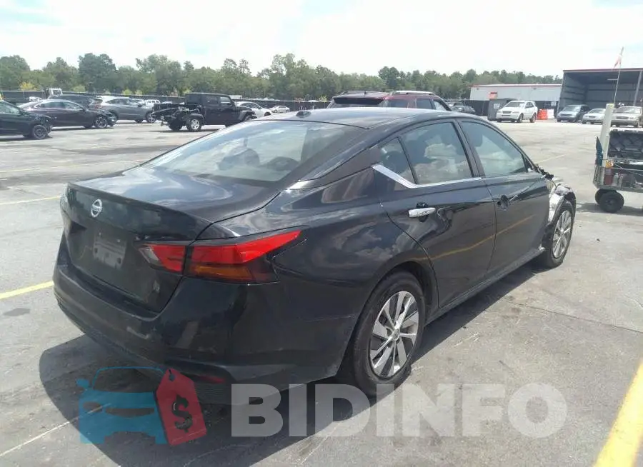 1N4BL4BV5LC205712 Photo# 4
