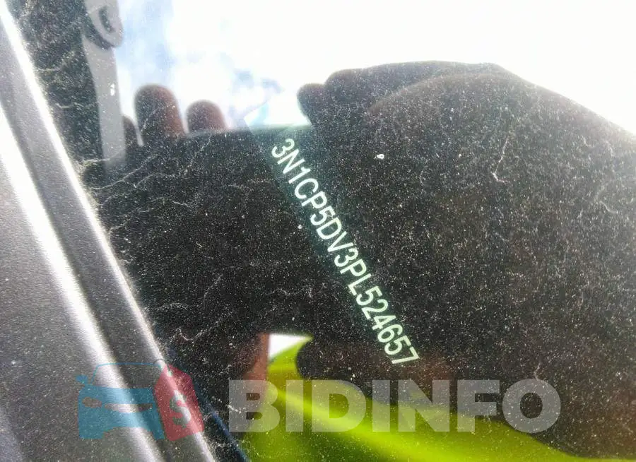 3N1CP5DV3PL524657 Photo# 9