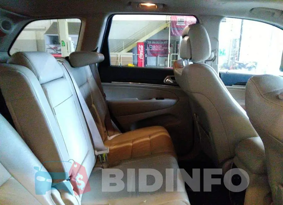 1C4RJFBG4EC444120 Photo# 8