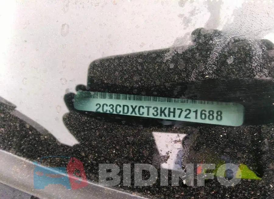 2C3CDXCT3KH721688 Photo# 9