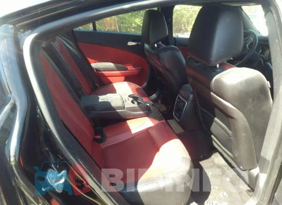 2C3CDXHG1FH857643 Photo# 8
