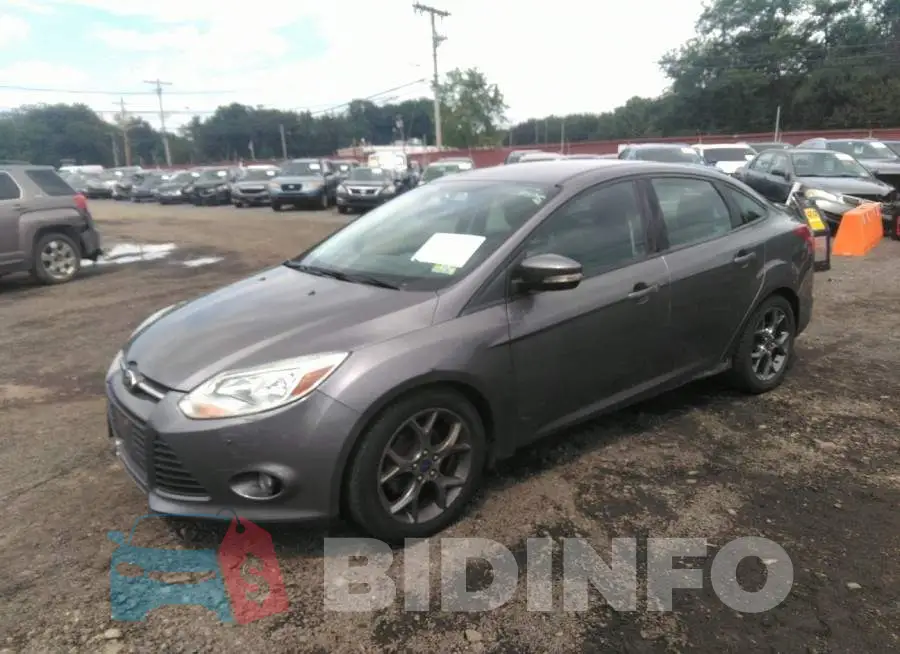 1FADP3F20EL337724 Photo# 2