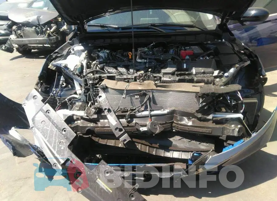 1N4BL4CV5PN381572 Photo# 6