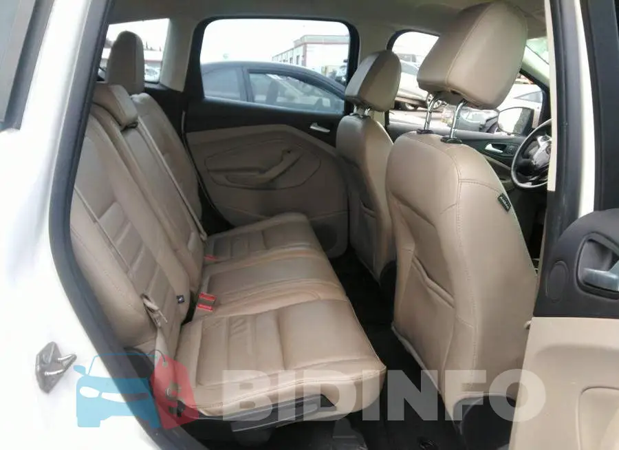 1FADP5FU8HL115921 Photo# 8