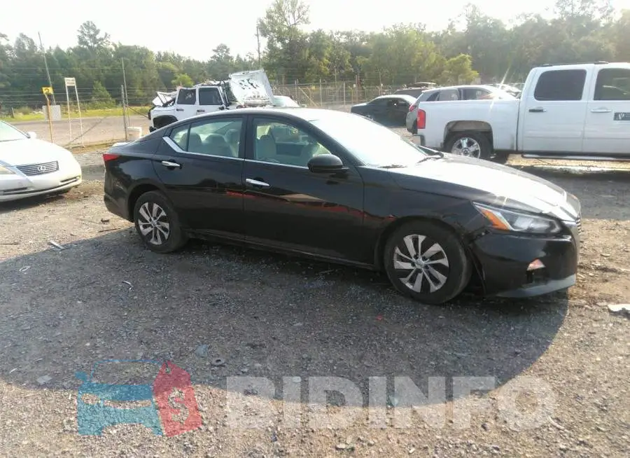 1N4BL4BV2KC156614 Photo# 1