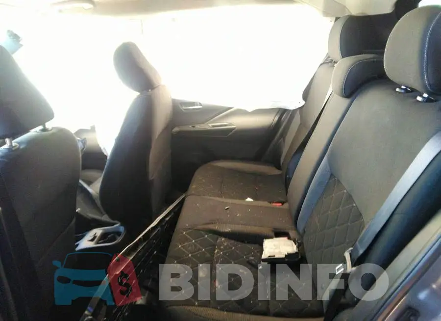 3N1CP5CU2JL546813 Photo# 8