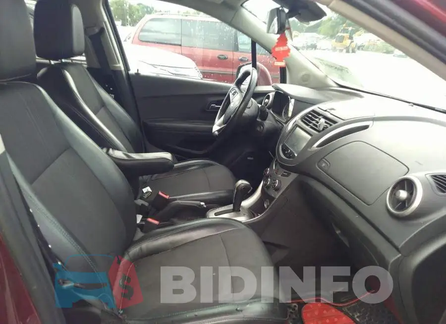 3GNCJLSB2GL245512 Photo# 5