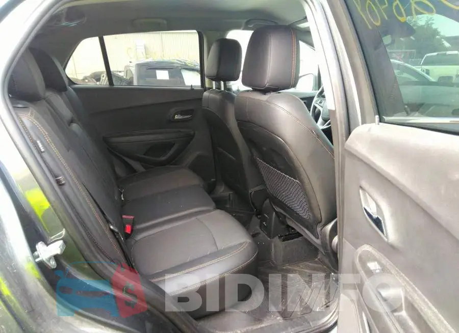 3GNCJPSB9LL187660 Photo# 8