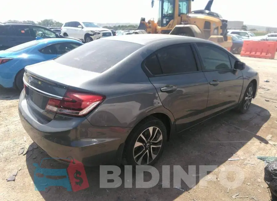 19XFB2F82DE239771 Photo# 4