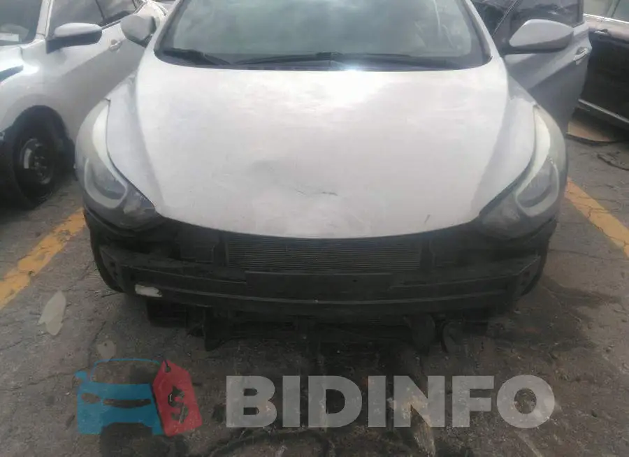 5NPDH4AE8GH786896 Photo# 6