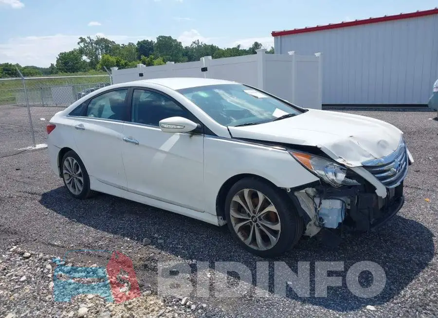 5NPEC4AC9EH912777 Photo# 1