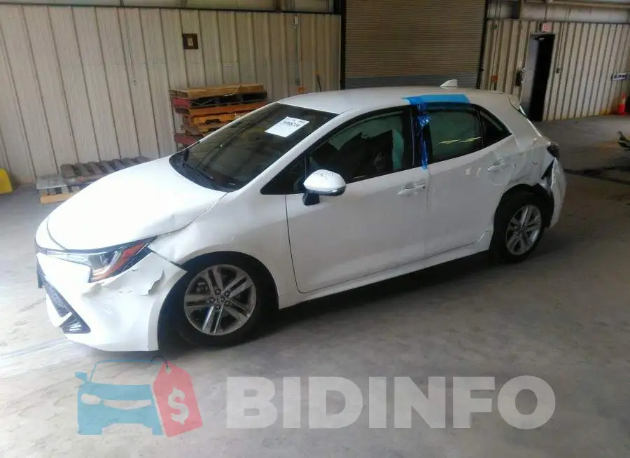 JTND4MBE2N3168343 Photo# 2