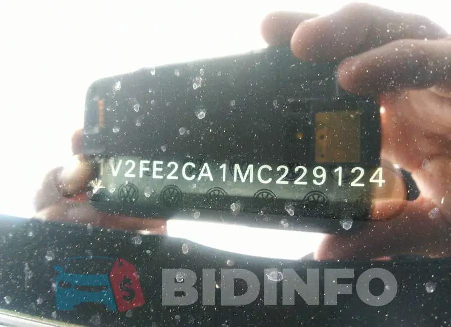 1V2FE2CA1MC229124 Photo# 9