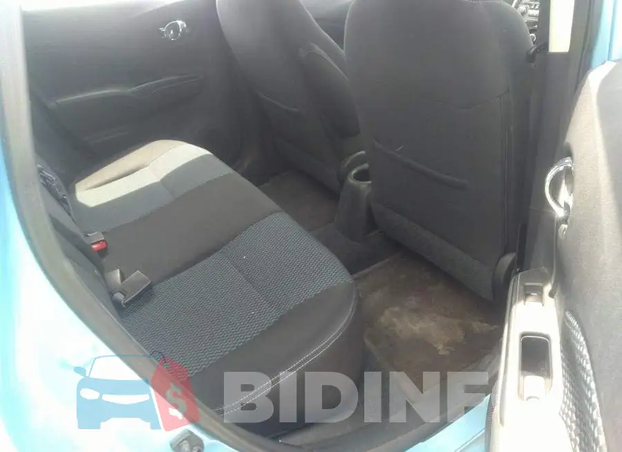 3N1CE2CP5FL350807 Photo# 8