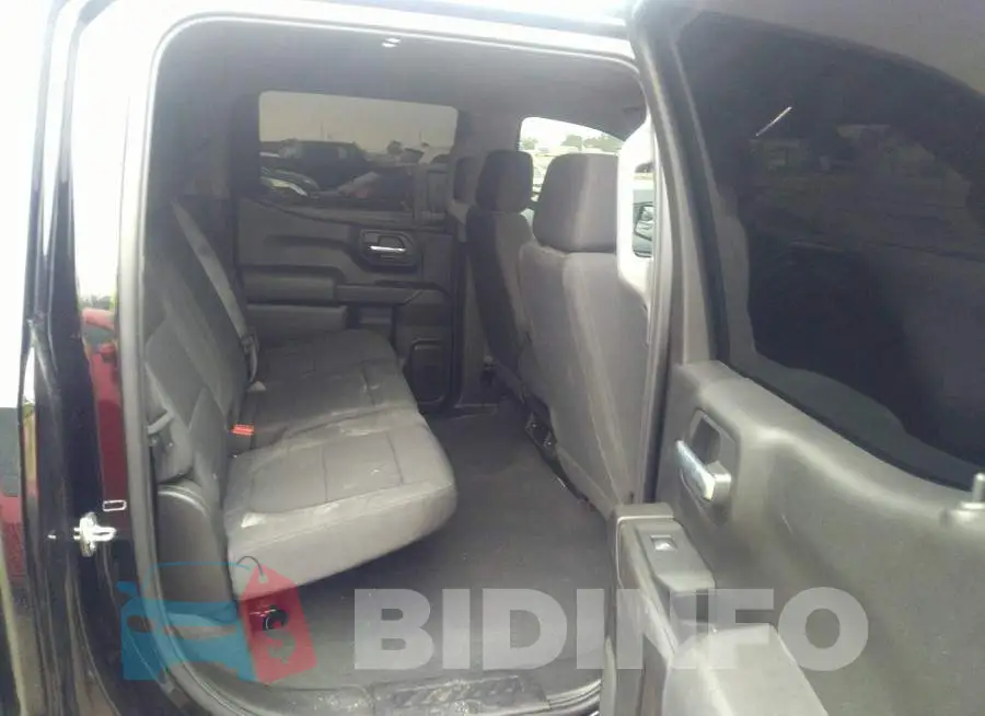 1GCPYCEF5MZ388138 Photo# 8