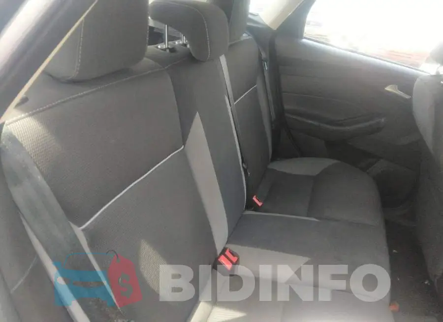 1FADP3K24DL106975 Photo# 8