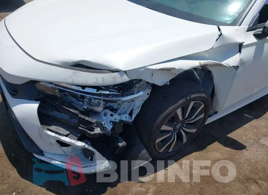 JHMFE1F7XNX002521 Photo# 6