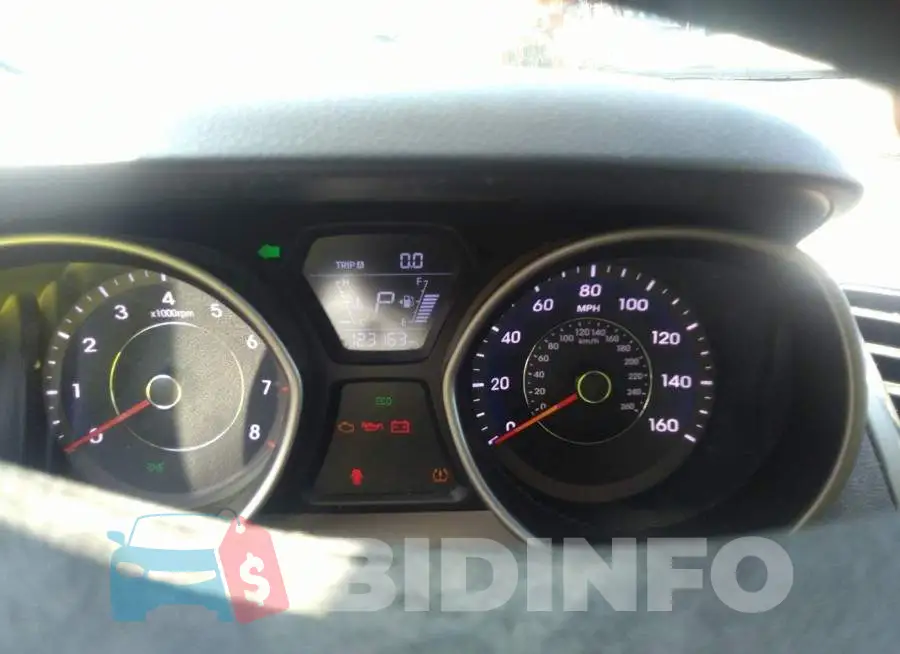 5NPDH4AE8FH638357 Photo# 7