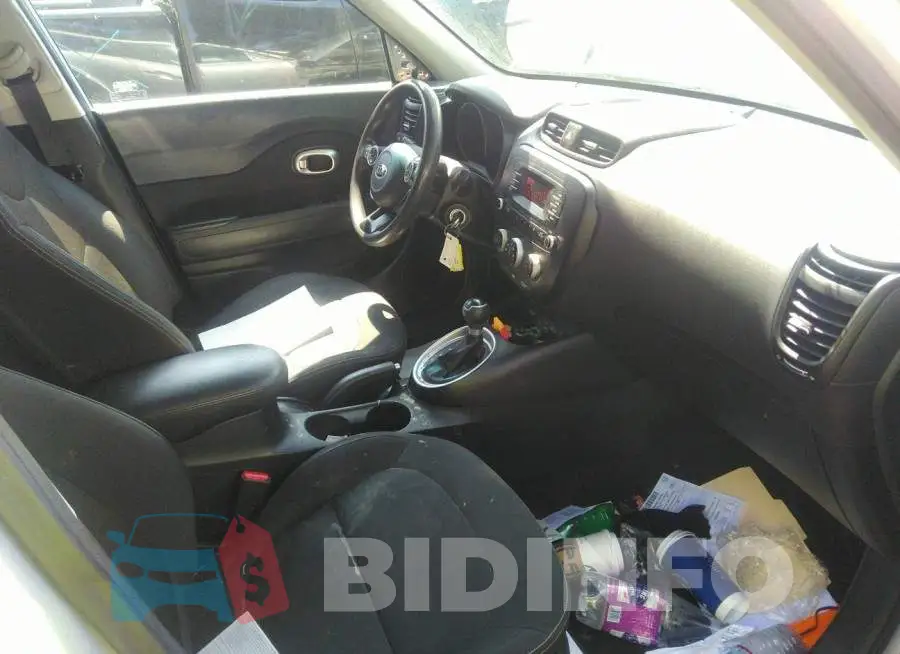 KNDJN2A28E7701062 Photo# 5