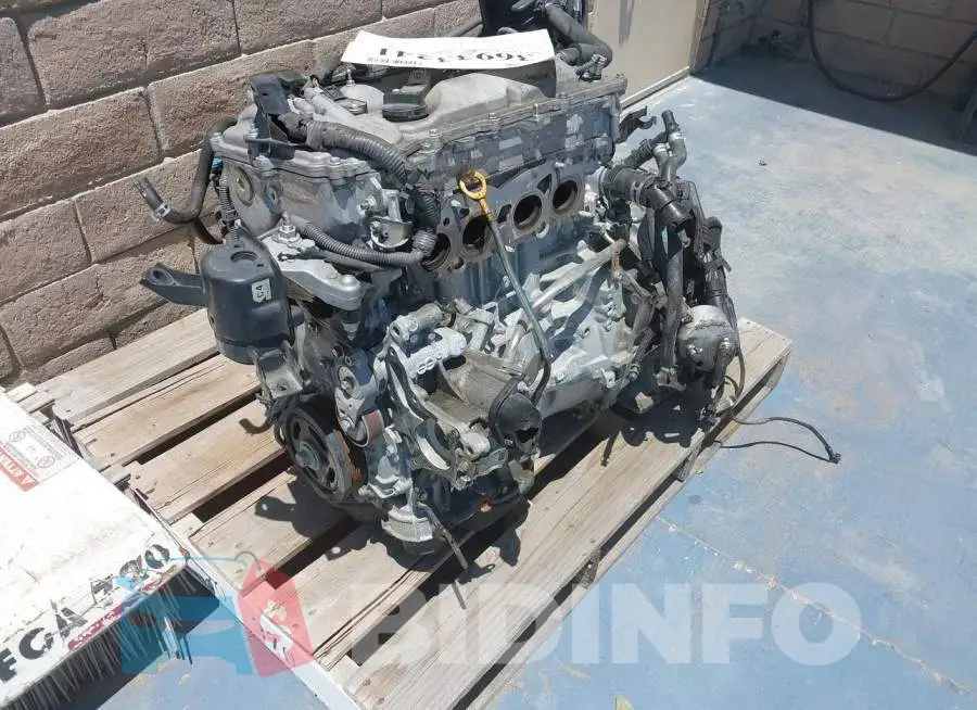 ENGINE ONLY Photo# 8