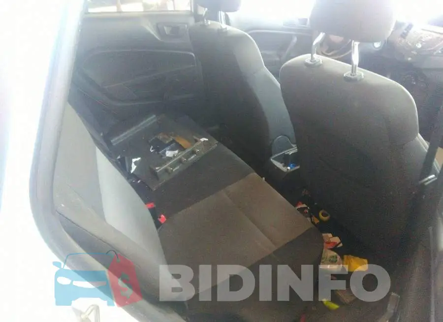 3FADP4TJ9JM132607 Photo# 8