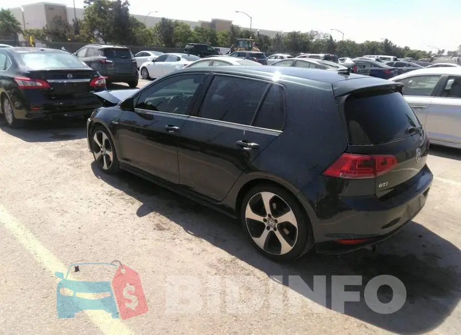 3VW5T7AU4FM015188 Photo# 3