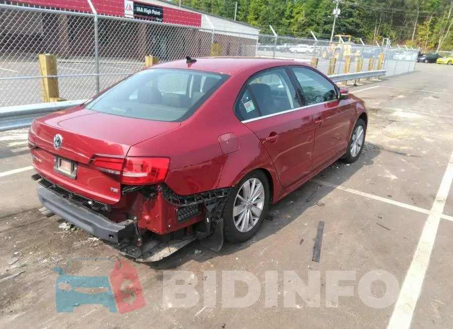 3VWD67AJ7GM388607 Photo# 4