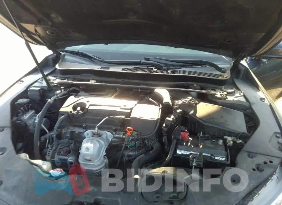 19UUB1F53FA011549 Photo# 10