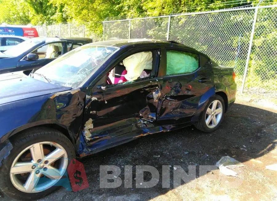 1C3CDZAB2DN642836 Photo# 6
