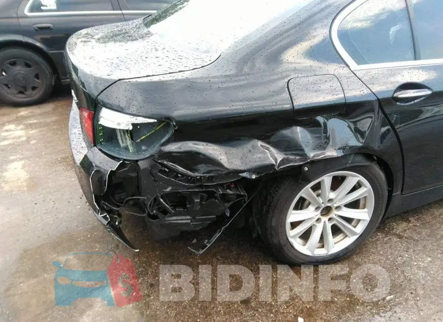 WBA5A7C59FG142931 Photo# 6
