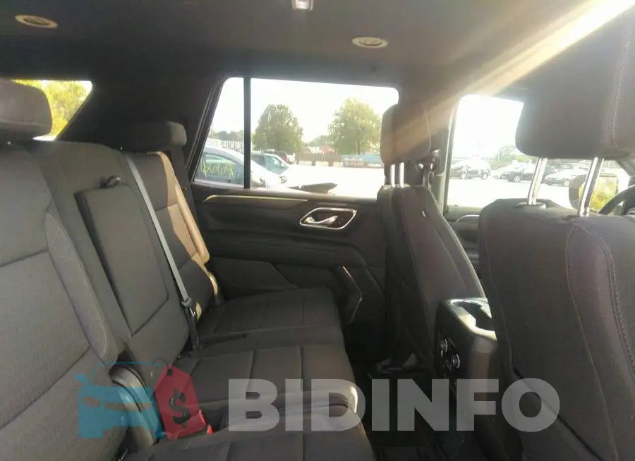 1GNSCMKD8PR146019 Photo# 8