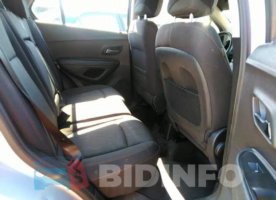 3GNCJLSB0HL181259 Photo# 8