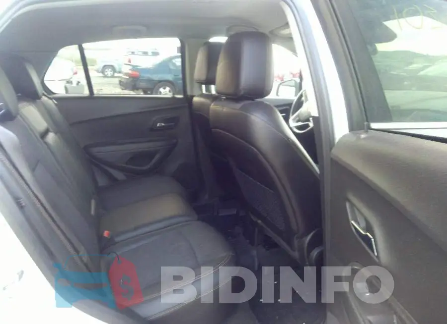 3GNCJPSB5LL122899 Photo# 8