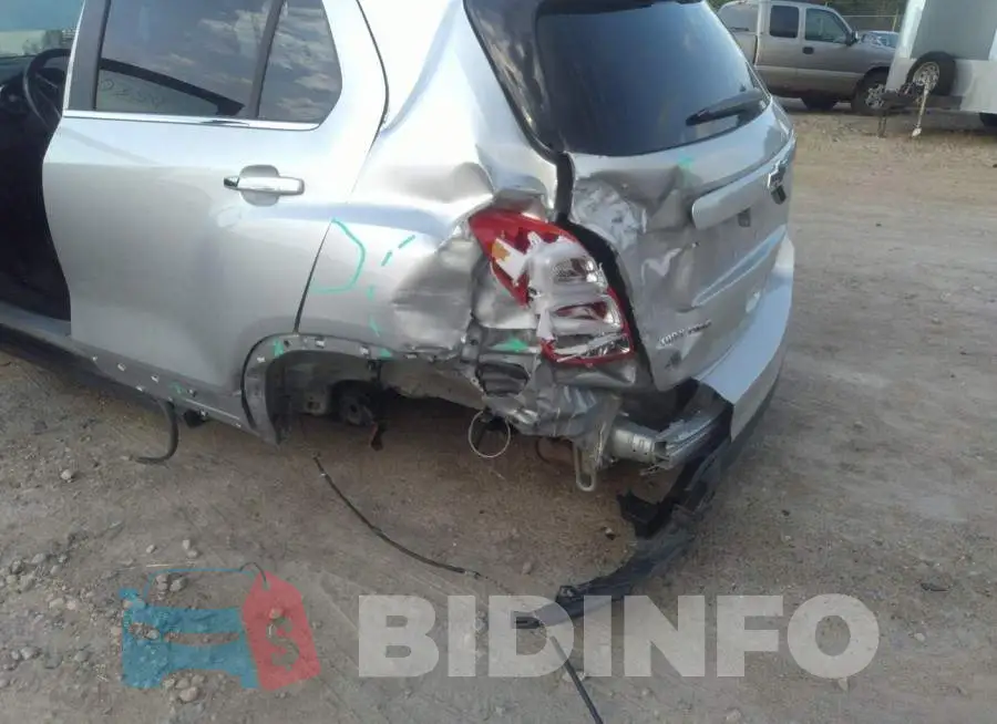 3GNCJPSB5LL122899 Photo# 6