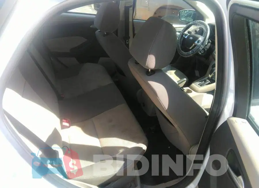 1FADP3F27DL259389 Photo# 8
