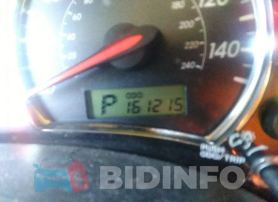 2T1BU4EEXDC069153 Photo# 7