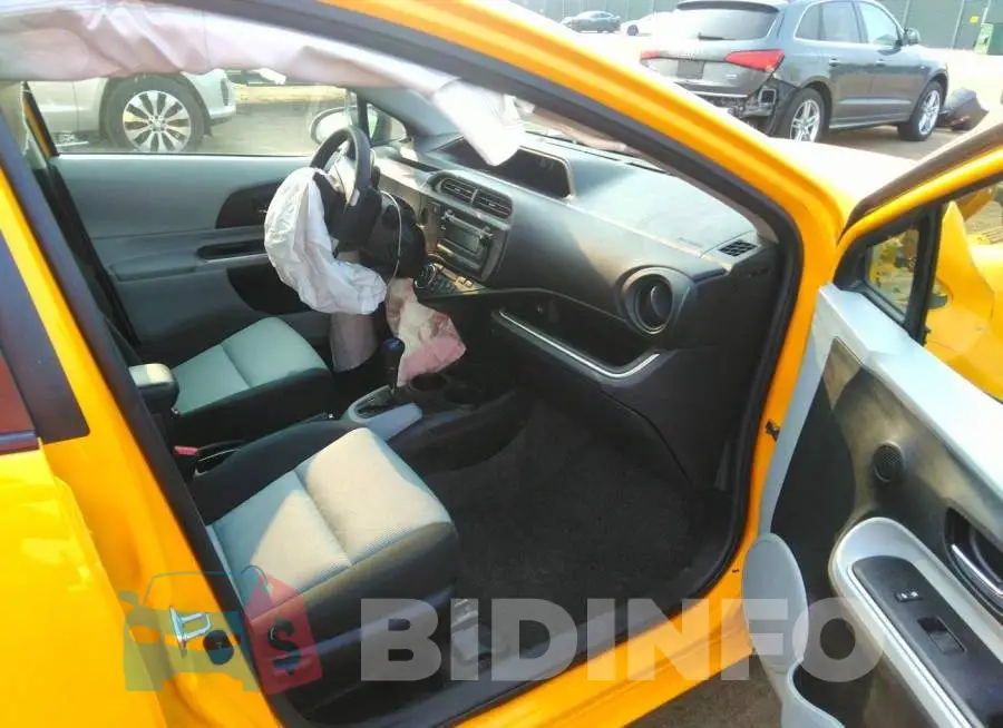 JTDKDTB37E1078265 Photo# 5