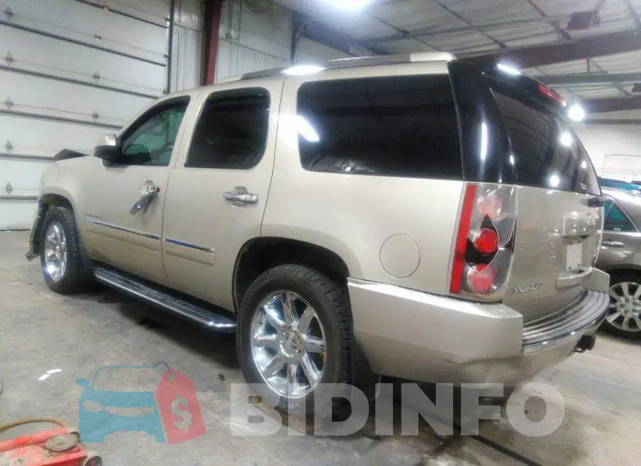 1GKS2EEF3DR150929 Photo# 3