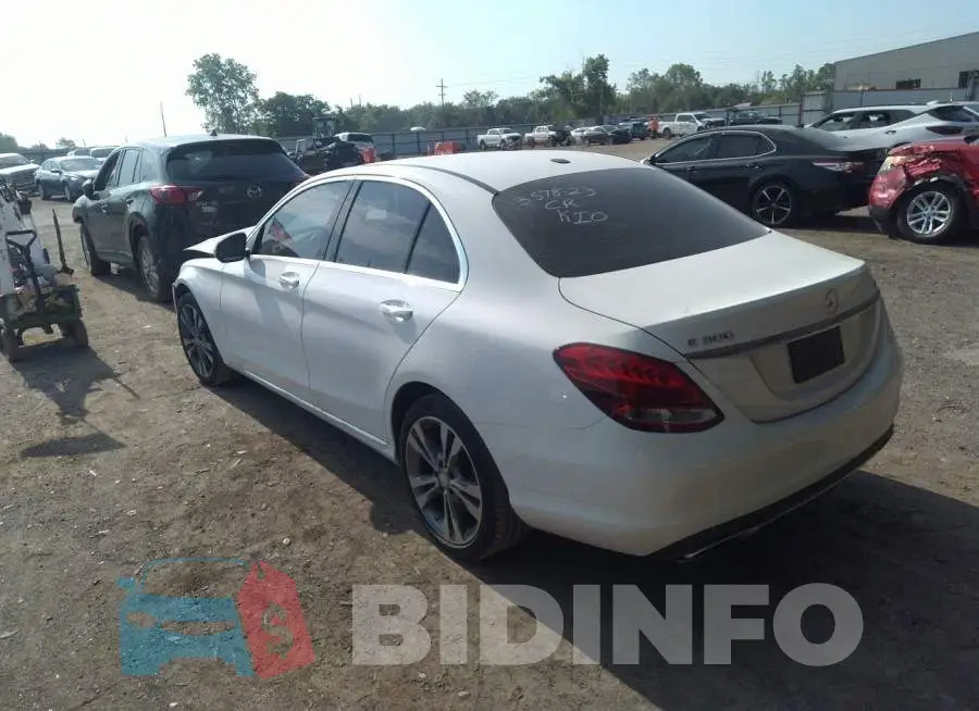 55SWF4KB5GU171531 Photo# 3