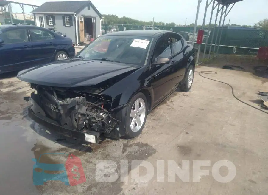 1C3CDZAB4DN517823 Photo# 2