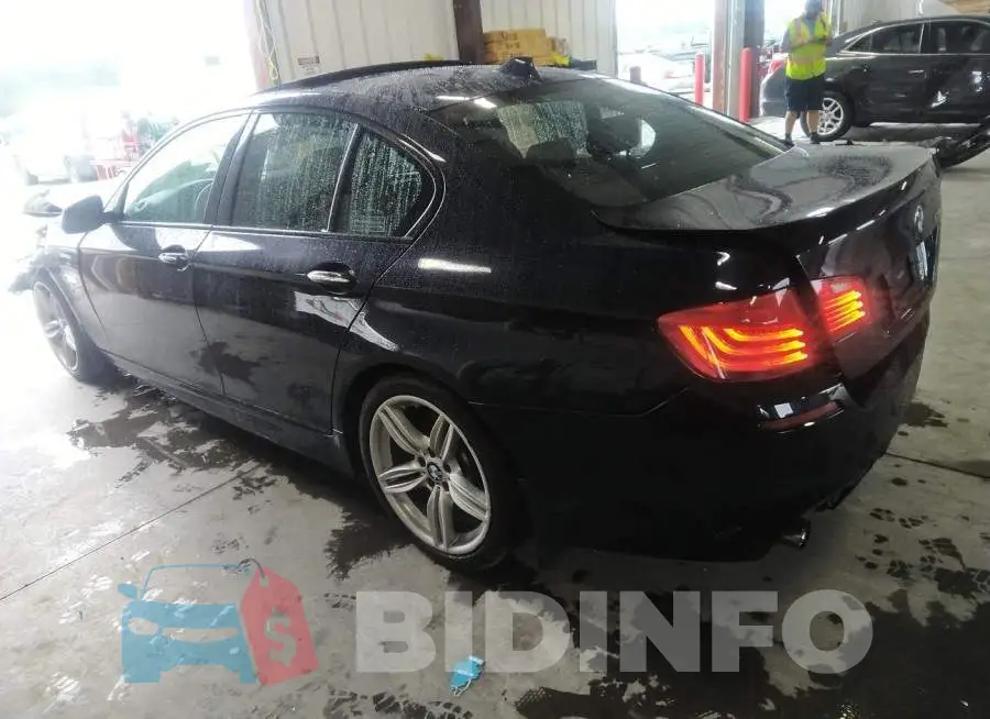 WBA5B1C55FG125215 Photo# 3