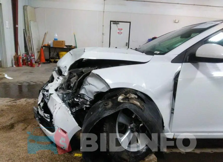 1G1PC5SB6F7266472 Photo# 6